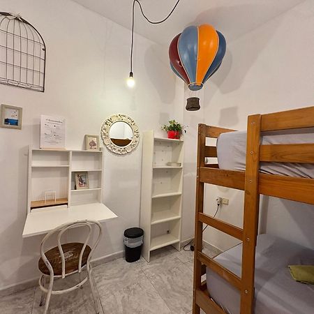 Habitacion En Calle Molino Malaga Exterior photo